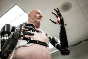 http://www.nature.com/polopoly_fs/7.26926.1433851402!/image/DARPA1.jpg_gen/derivatives/landscape_630/DARPA1.jpg